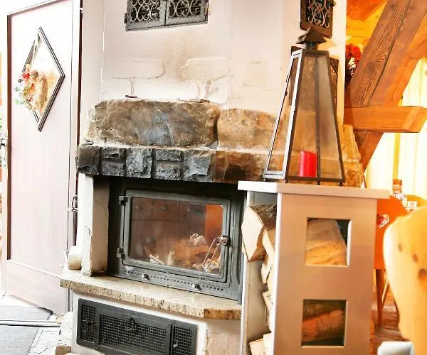 Suedtiroler Stubn Cafe Und Restaurant Lejlighed